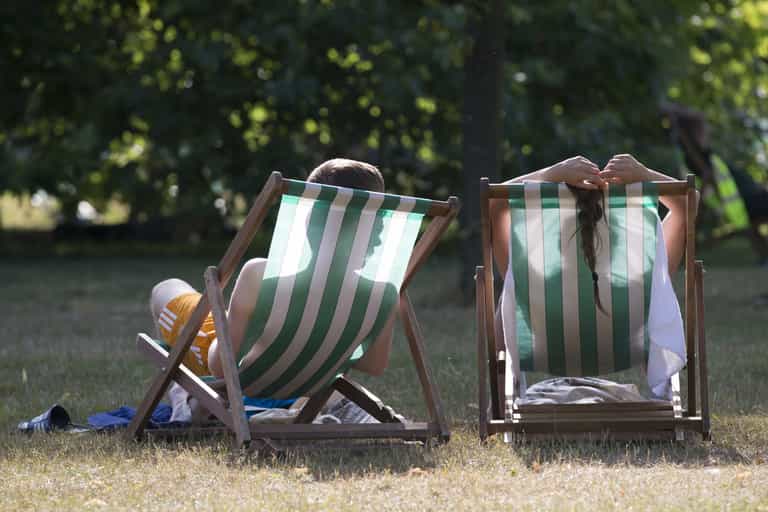 How to turn 26 days of annual leave into 62 days of holiday How to turn 26 days of annual leave into 62 days of holiday