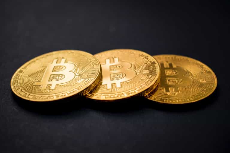 Man who claims to have invented Bitcoin wins claim to one million Bitcoin Man who claims to have invented Bitcoin wins claim to one million Bitcoin