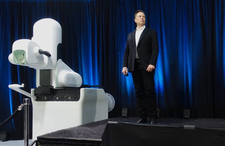 Elon Musk says humans could receive Neuralink chips from next year Elon Musk says humans could receive Neuralink chips from next year