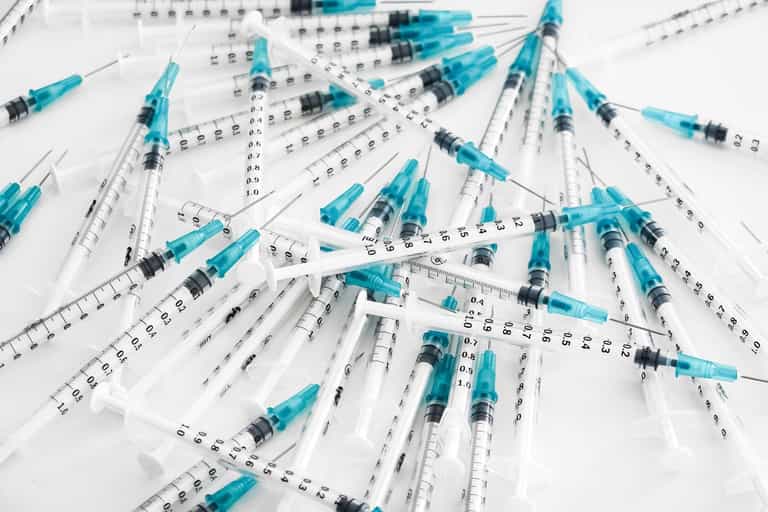 UK study finds no evidence Omicron is less severe than Delta UK study finds no evidence Omicron is less severe than Delta