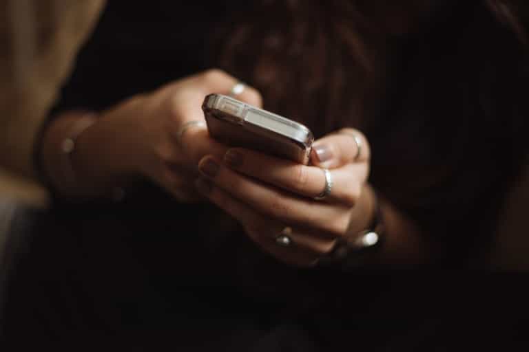 Man lifts sleeping ex-girlfriend’s eyelids to unlock phone and steal $24,000 Man lifts sleeping ex-girlfriend’s eyelids to unlock phone and steal $24,000