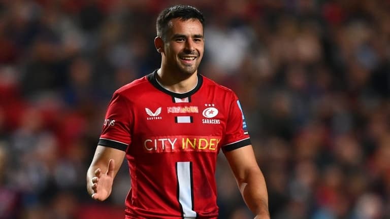 Saracens star Alex Lozowski on biggest differences between French and English rugby Saracens star Alex Lozowski on biggest differences between French and English rugby