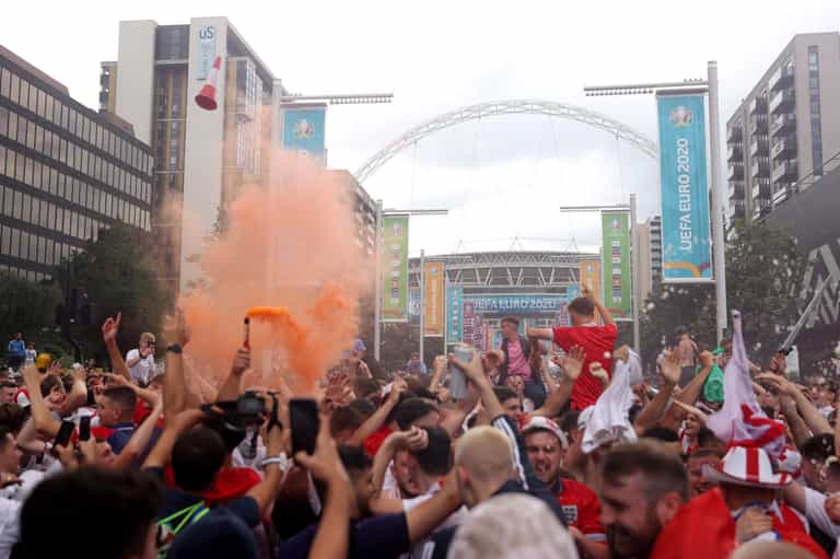 Britain and Ireland set for Euro 2028 bid instead of hosting World Cup in 2030 Britain and Ireland set for Euro 2028 bid instead of hosting World Cup in 2030