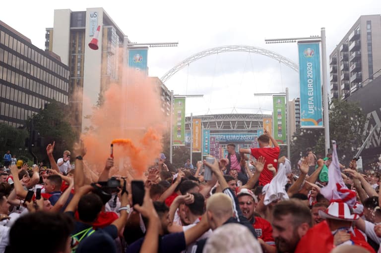 Britain and Ireland set for Euro 2028 bid instead of hosting World Cup in 2030 Britain and Ireland set for Euro 2028 bid instead of hosting World Cup in 2030