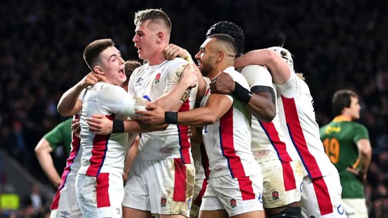 Eddie Jones on ‘huge bonfire’ that disrupted England’s Six Nations preparations Eddie Jones on ‘huge bonfire’ that disrupted England’s Six Nations preparations