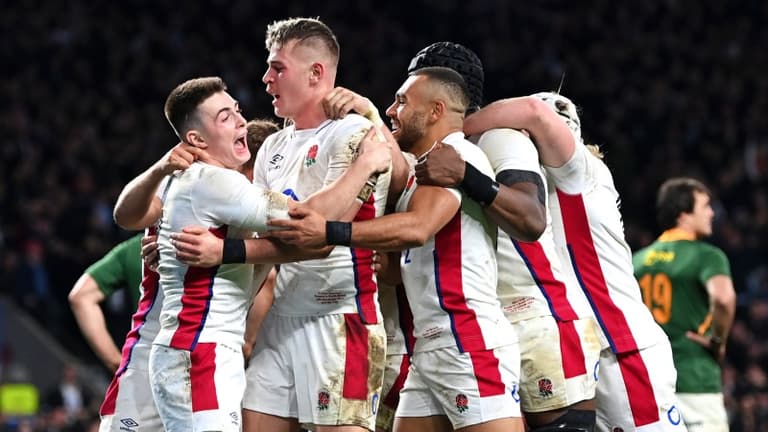 Eddie Jones on ‘huge bonfire’ that disrupted England’s Six Nations preparations Eddie Jones on ‘huge bonfire’ that disrupted England’s Six Nations preparations