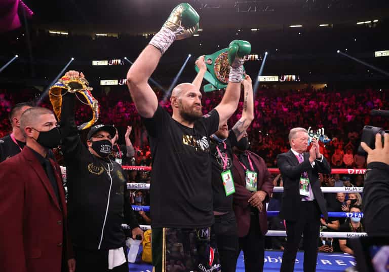 Tyson Fury and Dillian Whyte given extra week to solve pay split dispute Tyson Fury and Dillian Whyte given extra week to solve pay split dispute