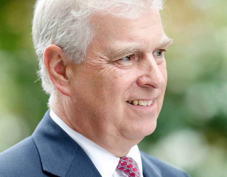Prince Andrew’s servants ‘ordered to arrange teddy bears on bed every night’ Prince Andrew’s servants ‘ordered to arrange teddy bears on bed every night’