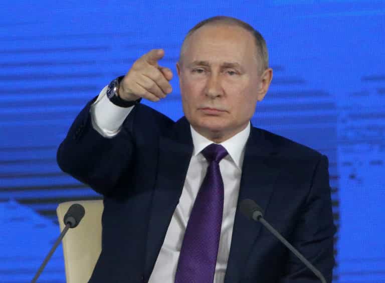 Boris Johnson issues warning to Vladimir Putin amid Ukrainian invasion fears Boris Johnson issues warning to Vladimir Putin amid Ukrainian invasion fears