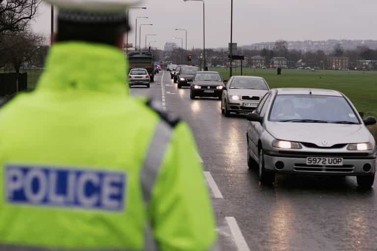 Drivers warned over £200 fine risk with new rule change happening this month Drivers warned over £200 fine risk with new rule change happening this month