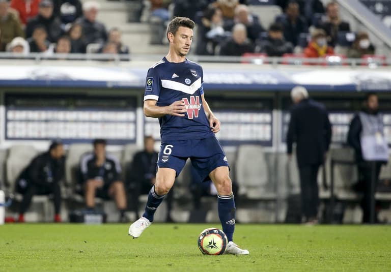 Ex-Arsenal defender Laurent Koscielny banished from Bordeaux squad indefinitely Ex-Arsenal defender Laurent Koscielny banished from Bordeaux squad indefinitely