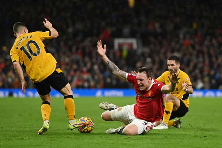 Phil Jones said he felt ‘like a footballer again’ after Man Utd return Phil Jones said he felt ‘like a footballer again’ after Man Utd return