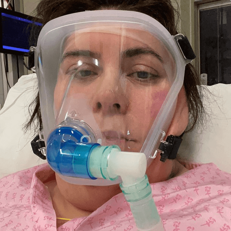 Nurse wakes up from 28-day Covid coma – after being given Viagra Nurse wakes up from 28-day Covid coma – after being given Viagra