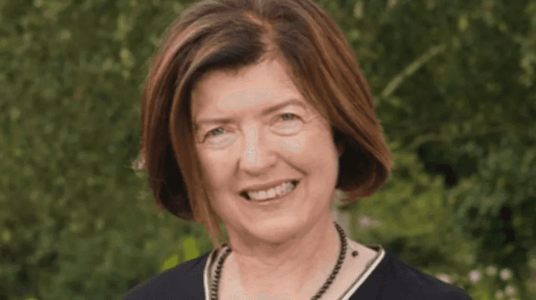 Sue Gray finds email showing staff knew Downing Street parties breached lockdown guidance Sue Gray finds email showing staff knew Downing Street parties breached lockdown guidance