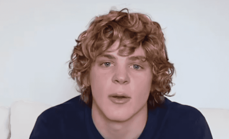 TikTok star Jack Wright accuses Sienna Mae of sexual assault TikTok star Jack Wright accuses Sienna Mae of sexual assault