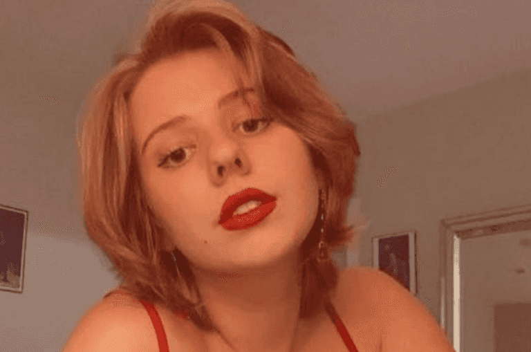 OnlyFans stars plead for more subs so they can feed pets after fans give up for January OnlyFans stars plead for more subs so they can feed pets after fans give up for January