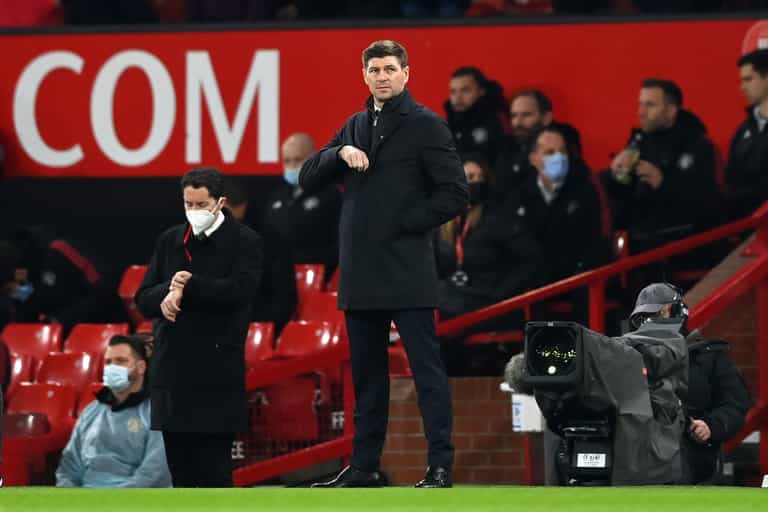 Steven Gerrard trolls Man Utd fans after Aston Villa FA Cup defeat Steven Gerrard trolls Man Utd fans after Aston Villa FA Cup defeat