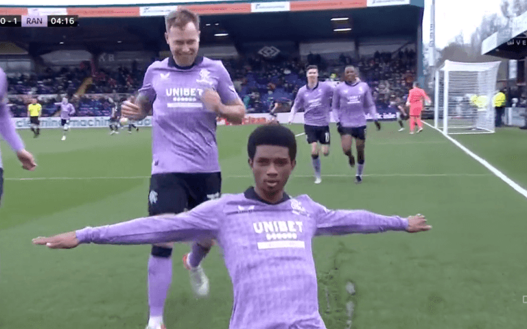 Man United loanee Amad Diallo took just four minutes to fire in debut goal for Rangers Man United loanee Amad Diallo took just four minutes to fire in debut goal for Rangers