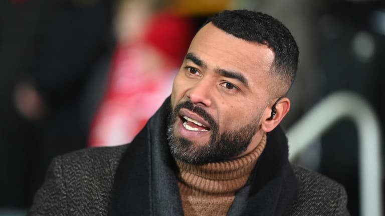 Police investigate racist abuse aimed at Ashely Cole during Swindon FA Cup tie Police investigate racist abuse aimed at Ashely Cole during Swindon FA Cup tie