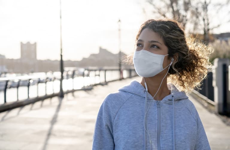 Wearing a face mask makes you more attractive, according to study Wearing a face mask makes you more attractive, according to study