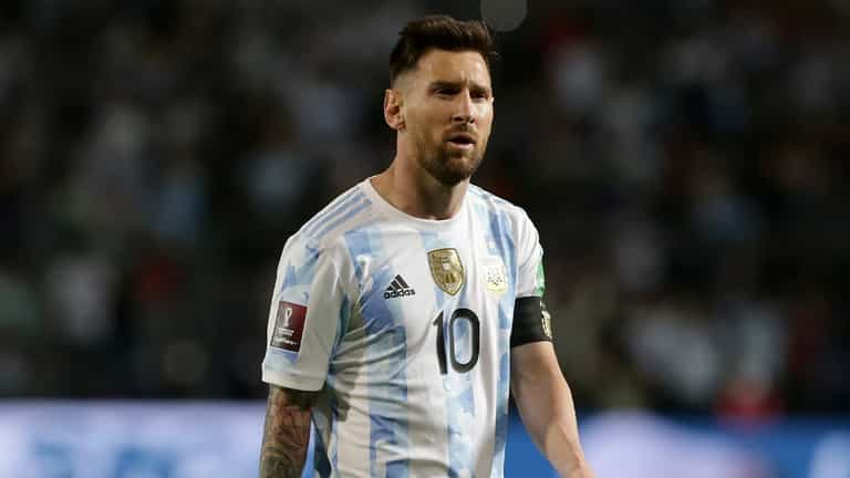 Argentina boss reveals Lionel Messi is still suffering effects of covid Argentina boss reveals Lionel Messi is still suffering effects of covid