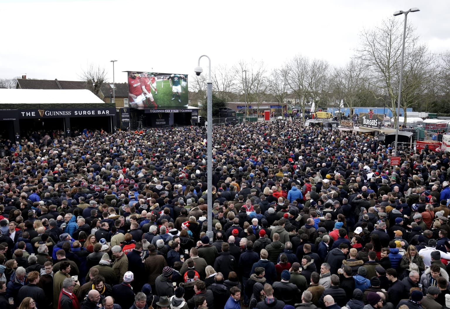 Bars to close early at Wales Six Nations games due to antisocial behaviour
