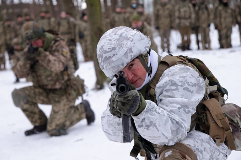 Russia could invade Ukraine ‘on Wednesday’ in ‘our Cuban Missile Crisis moment’ Russia could invade Ukraine ‘on Wednesday’ in ‘our Cuban Missile Crisis moment’