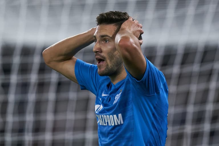 Zenit St Peteresburg exit Europa League after late VAR controversy Zenit St Peteresburg exit Europa League after late VAR controversy