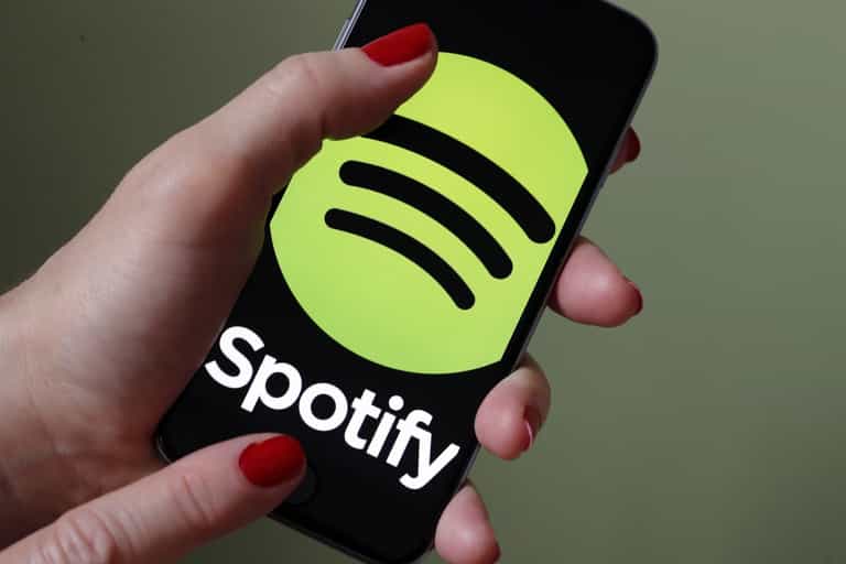 More musicians drop music from Spotify amid Joe Rogan misinformation row More musicians drop music from Spotify amid Joe Rogan misinformation row