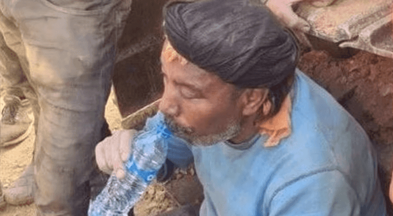 Man ‘dug for days’ with his bare hands to save five-year-old trapped down well Man ‘dug for days’ with his bare hands to save five-year-old trapped down well
