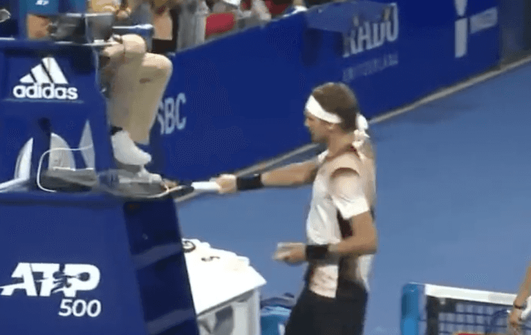 Alexander Zverev repeatedly smashes racquet on umpire’s chair in fit of rage Alexander Zverev repeatedly smashes racquet on umpire’s chair in fit of rage