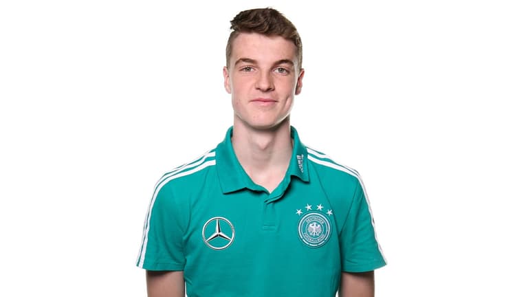 Borussia Monchengladbach player Jordi Bongard dies aged 20 Borussia Monchengladbach player Jordi Bongard dies aged 20