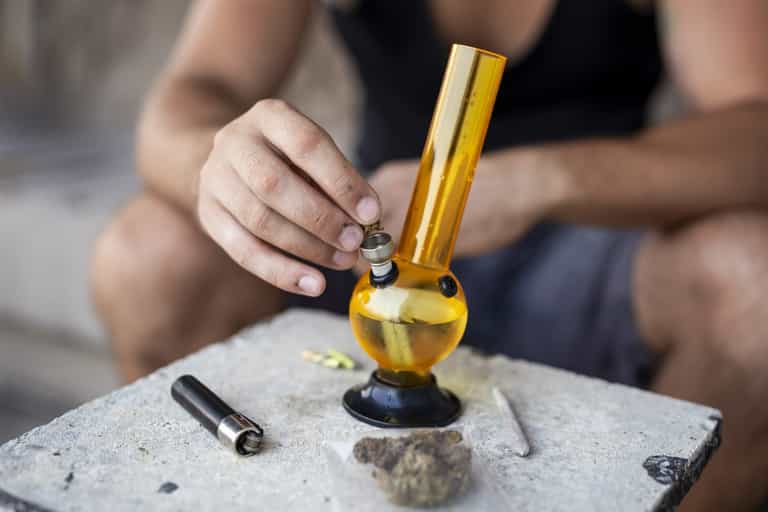 Man ‘completely amputates’ his own penis during cannabis-fuelled psychotic episode Man ‘completely amputates’ his own penis during cannabis-fuelled psychotic episode