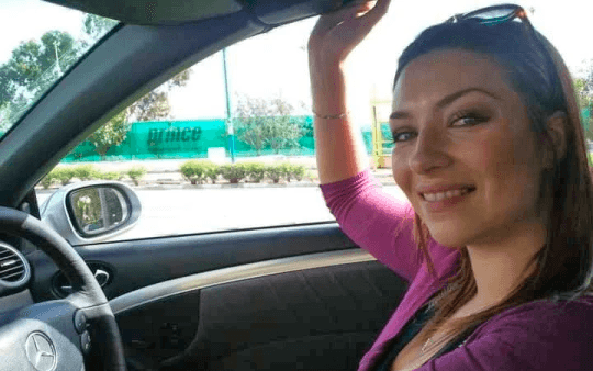 Tinder Swindler’s ‘first victim’ was left to rot in cockroach-infested cell Tinder Swindler’s ‘first victim’ was left to rot in cockroach-infested cell