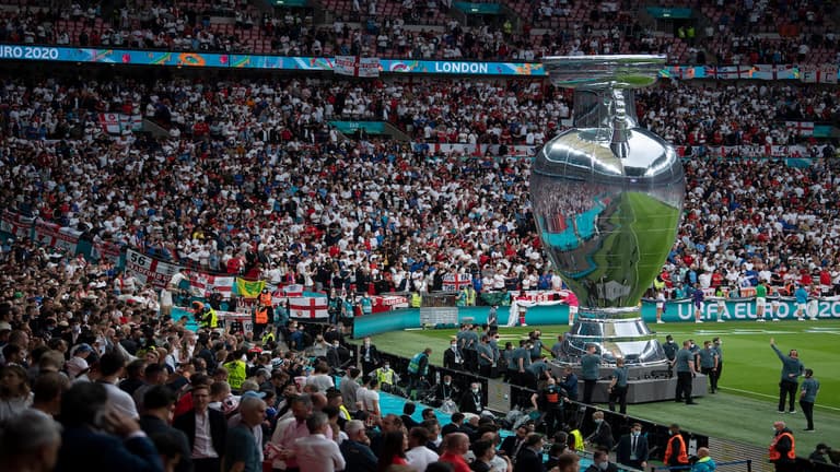 UK and Ireland set to host Euro 2028 following no rival bids UK and Ireland set to host Euro 2028 following no rival bids