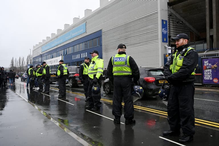 Banning orders for possession and abuse of cocaine at football set to be approved Banning orders for possession and abuse of cocaine at football set to be approved