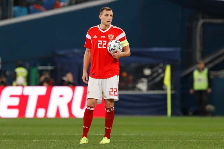 Artem Dzyuba breaks silence on Russian invasion of Ukraine Artem Dzyuba breaks silence on Russian invasion of Ukraine