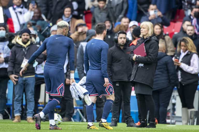 Pochettino says Messi and Neymar were affected by PSG fan boos Pochettino says Messi and Neymar were affected by PSG fan boos