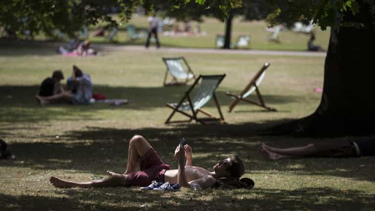 Brits face the hottest day of the year this week after Saharan dust turned skies orange Brits face the hottest day of the year this week after Saharan dust turned skies orange
