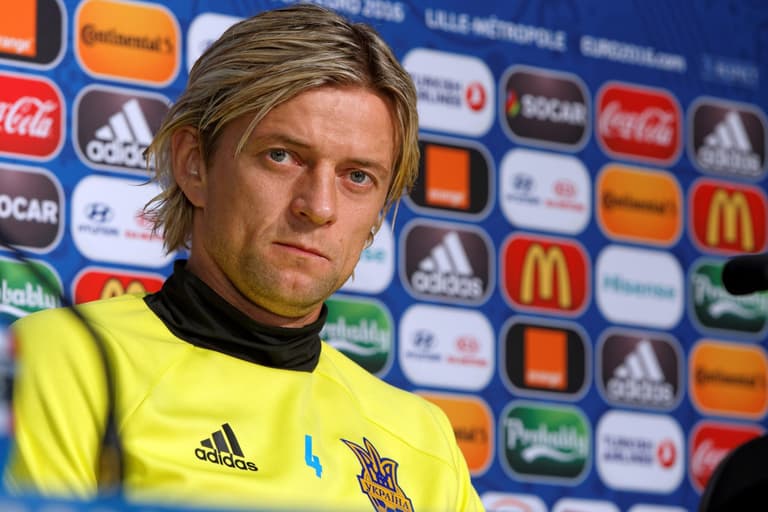 Anatoliy Tymoshchuk’s former Ukraine teammates criticise him for remaining at Zenit Anatoliy Tymoshchuk’s former Ukraine teammates criticise him for remaining at Zenit