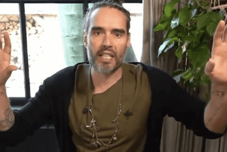 People are saying Russell Brand is the UK’s Joe Rogan after his latest comments People are saying Russell Brand is the UK’s Joe Rogan after his latest comments
