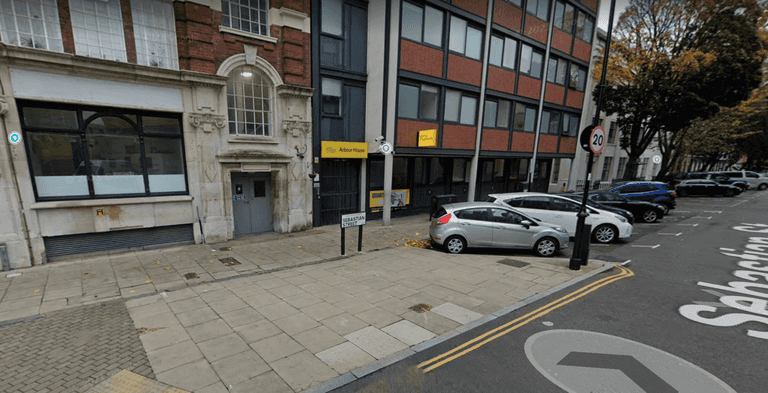 Female student, 19, murdered in halls of residence Female student, 19, murdered in halls of residence