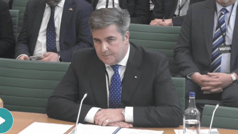 P&O Ferries: Transport Secretary tells boss to reinstate 800 sacked workers P&O Ferries: Transport Secretary tells boss to reinstate 800 sacked workers