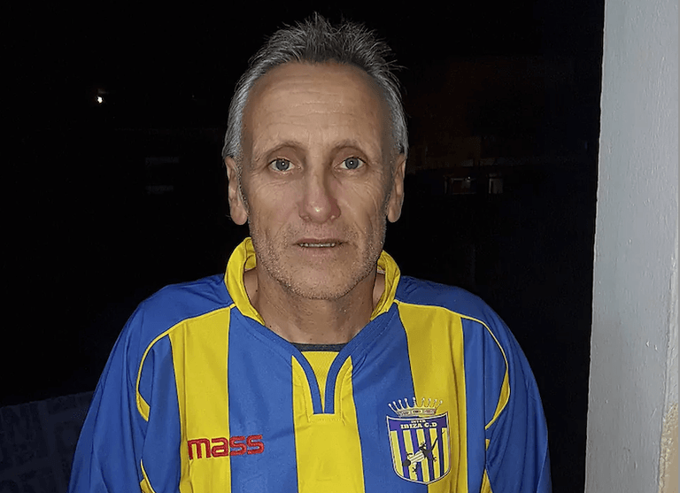 The world’s oldest footballer player isn’t who you think it is The world’s oldest footballer player isn’t who you think it is