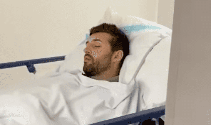 Mark Wood leaves fans in hysterics after sharing post-anaesthetic video Mark Wood leaves fans in hysterics after sharing post-anaesthetic video