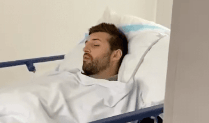 Mark Wood leaves fans in hysterics after sharing post-anaesthetic video Mark Wood leaves fans in hysterics after sharing post-anaesthetic video