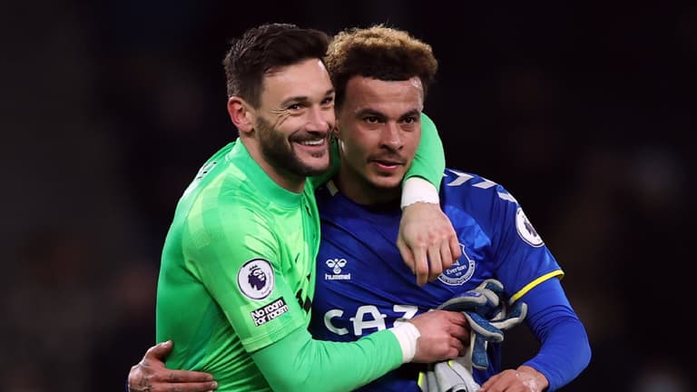 Hugo Lloris takes Dele Alli for one last goodbye to Spurs fans after 5-0 hammering Hugo Lloris takes Dele Alli for one last goodbye to Spurs fans after 5-0 hammering