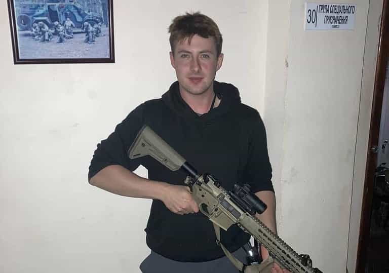 Remember the Brit who got stuck in Afghanistan? He’s in Ukraine and hungry for war Remember the Brit who got stuck in Afghanistan? He’s in Ukraine and hungry for war