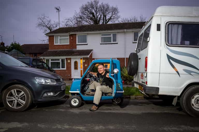 Brit with world’s smallest car avoids soaring fuel prices as his vehicle costs just £7 to fill up Brit with world’s smallest car avoids soaring fuel prices as his vehicle costs just £7 to fill up