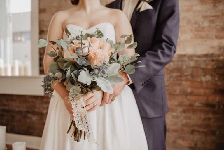 Woman marries ex-husband’s best man after he professed his love during wedding speech Woman marries ex-husband’s best man after he professed his love during wedding speech